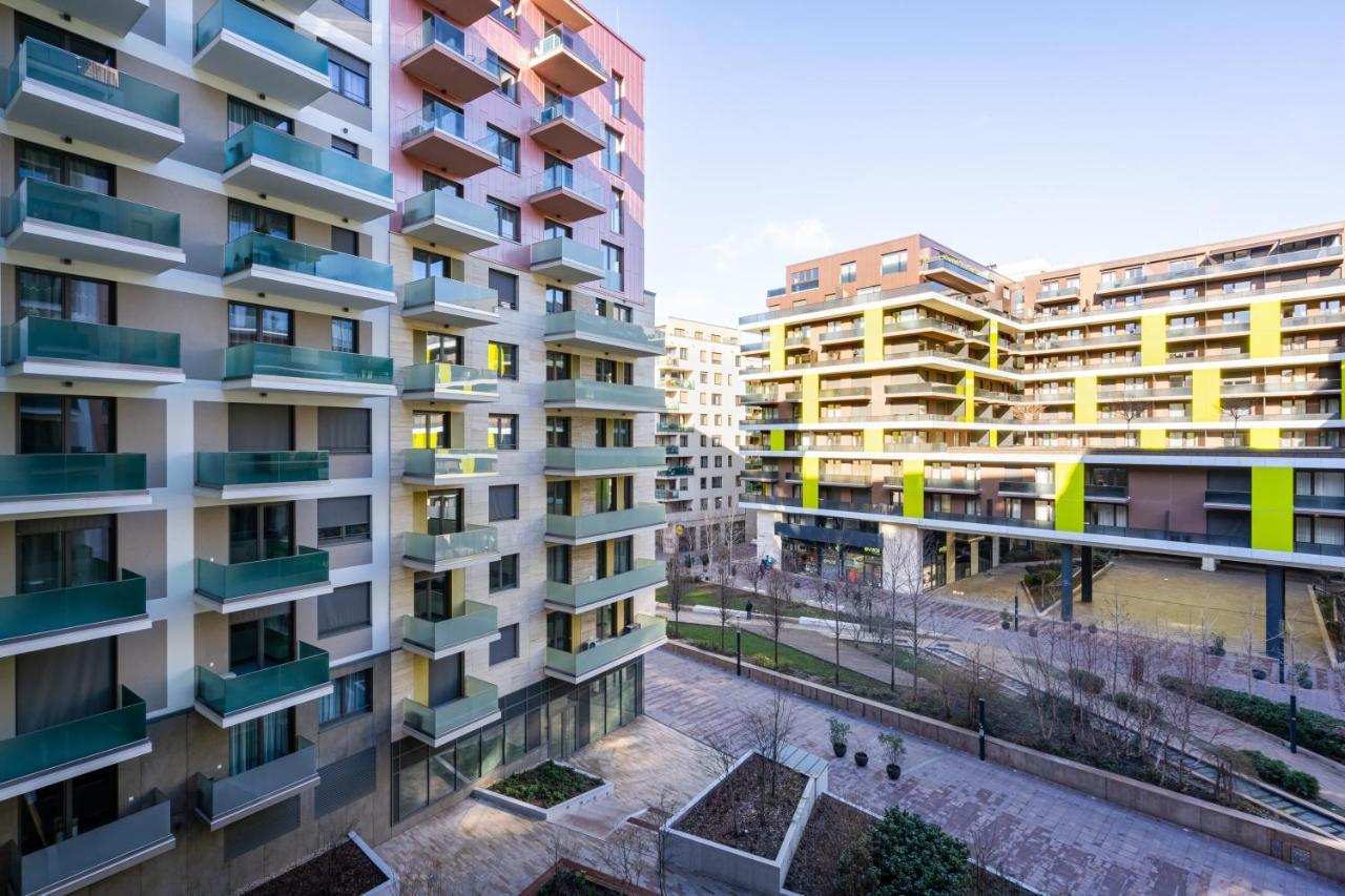 Grand Corvin Studio With Balcony Budapeszt Zewnętrze zdjęcie